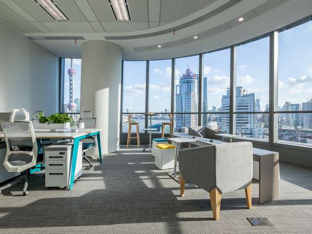 保税区运输进口化妆品哪家便宜