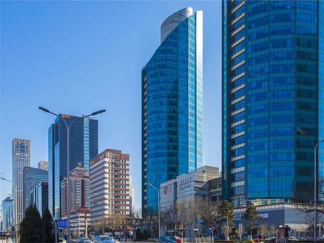 河北100吨履带吊租赁哪家靠谱