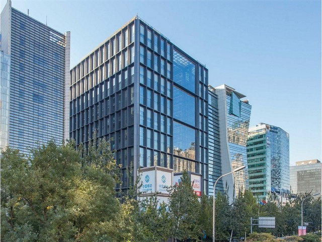 河北100吨履带吊租赁哪家靠谱